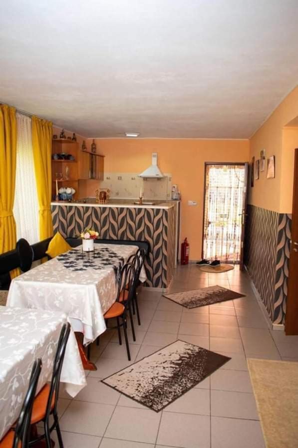 Cabana Ancuta Hotel Vartop Bagian luar foto