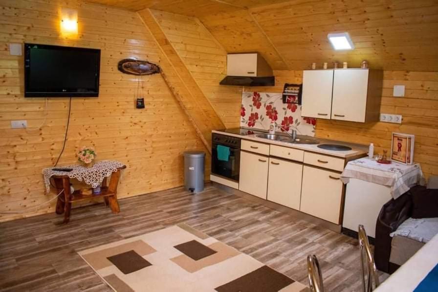 Cabana Ancuta Hotel Vartop Bagian luar foto