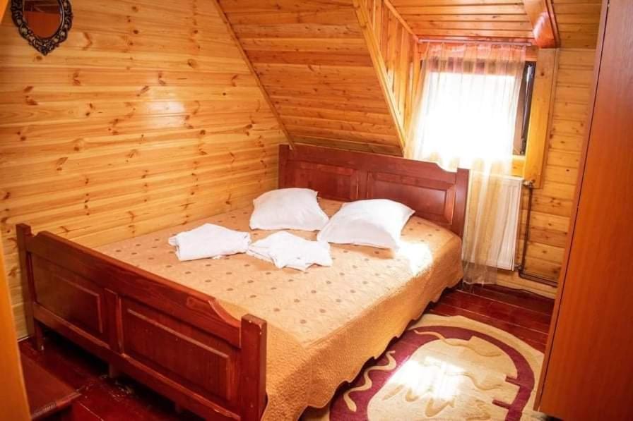 Cabana Ancuta Hotel Vartop Bagian luar foto