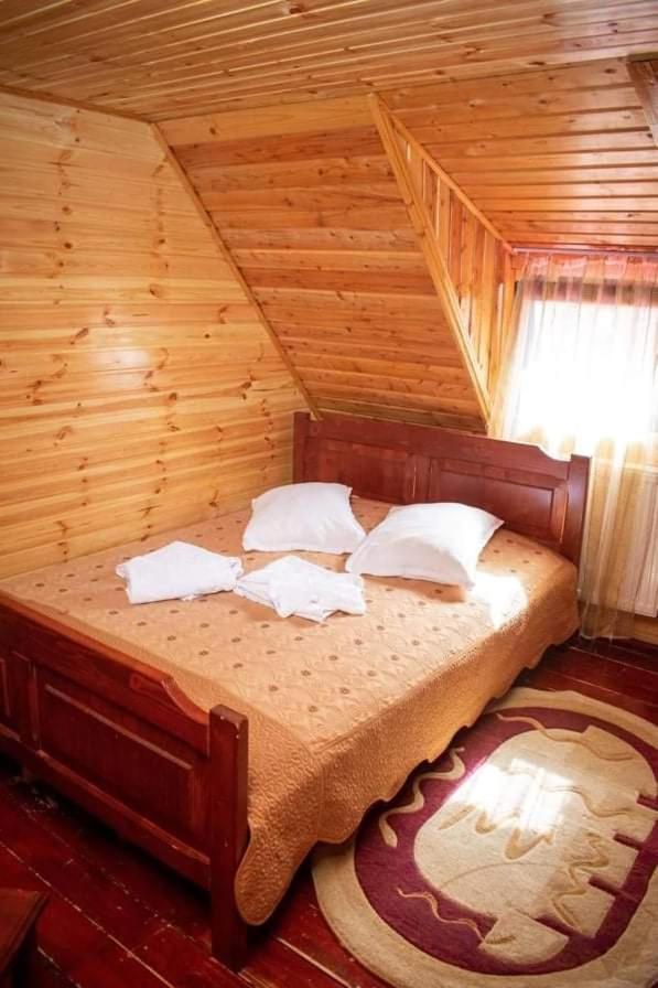 Cabana Ancuta Hotel Vartop Bagian luar foto