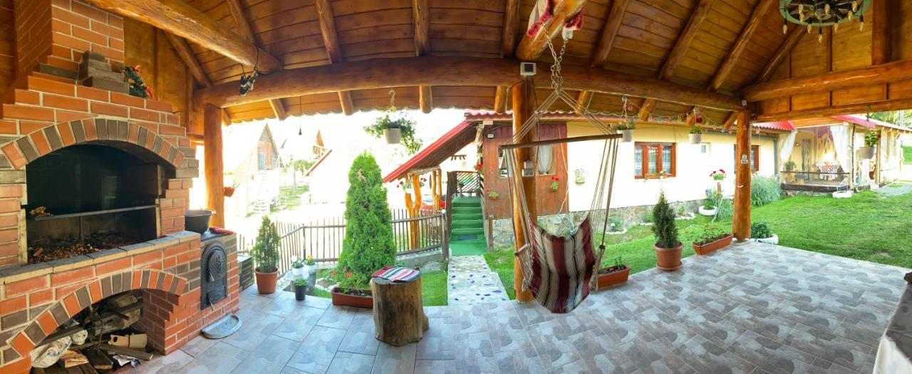 Cabana Ancuta Hotel Vartop Bagian luar foto